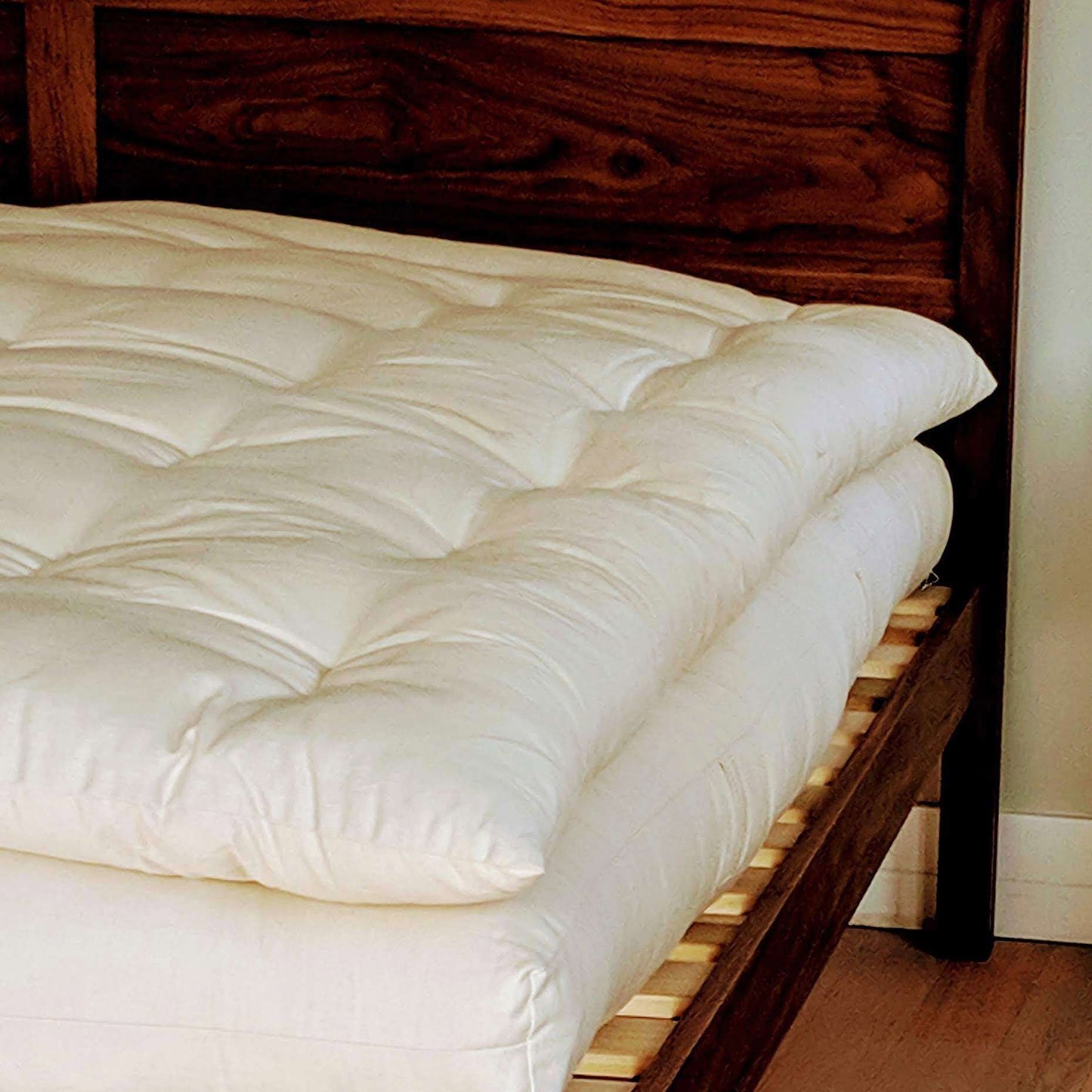 Cotton Topper in Organic Cotton Case